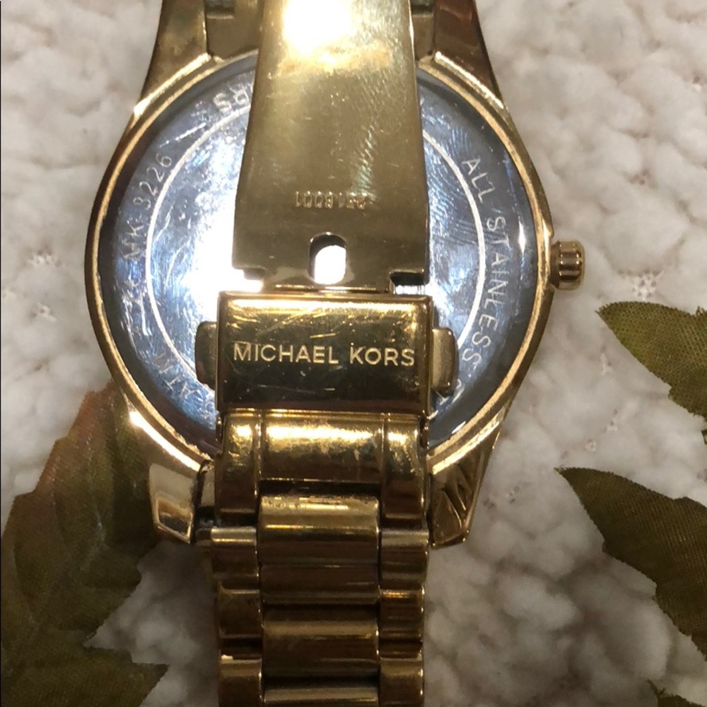 Mk Watch - Picture 3 of 4